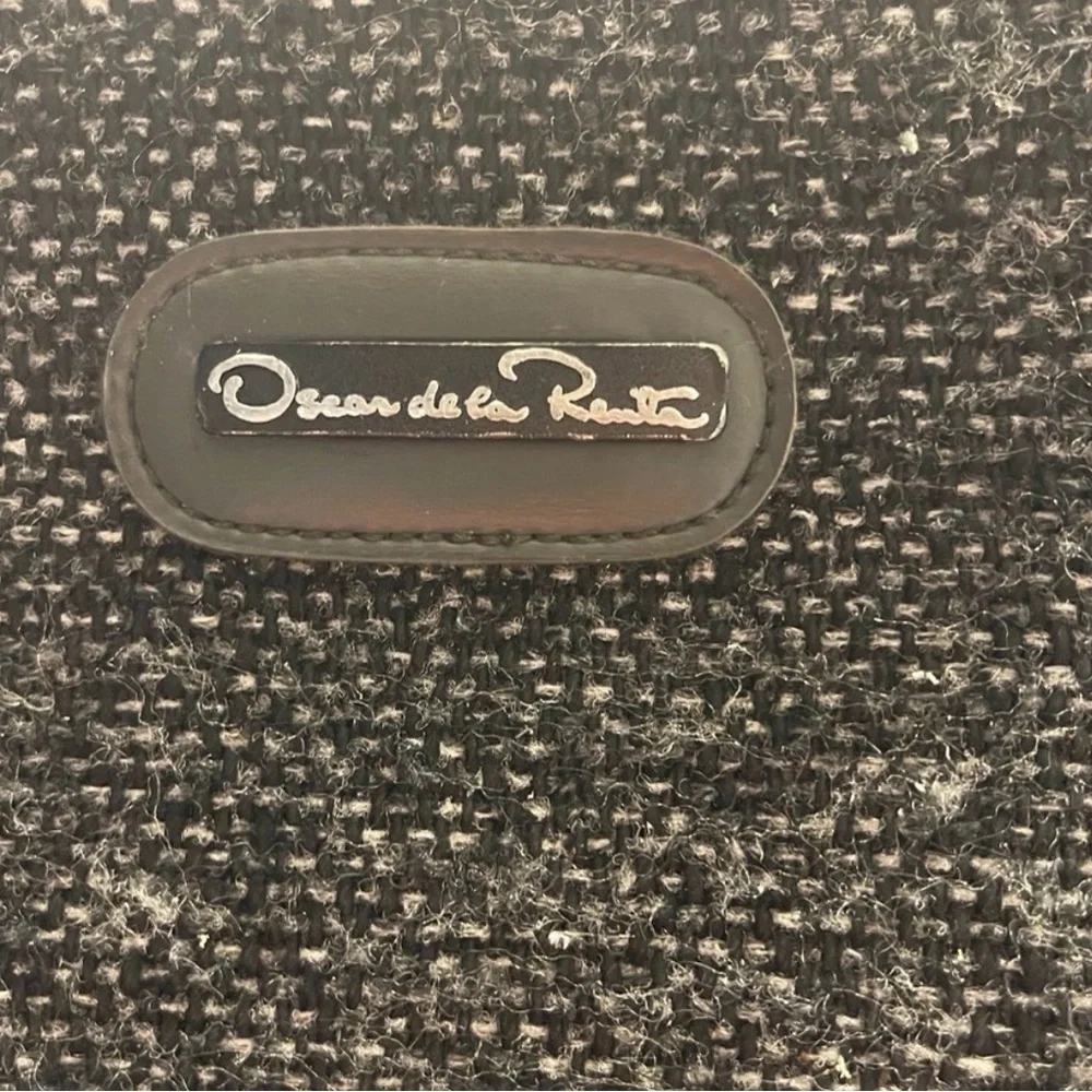 Oscar de la Renta Gray and Black Travel Bag